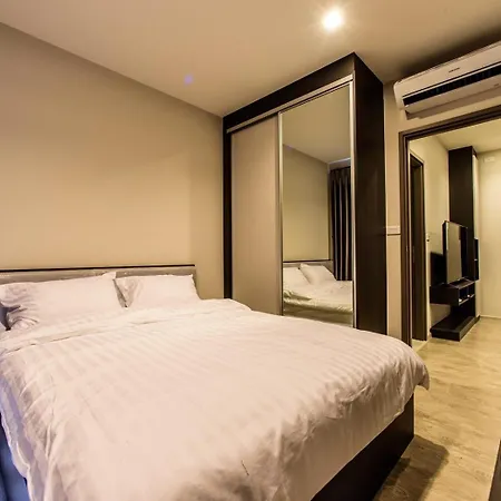 The Base Central Pattaya By Nkl Exterior photo